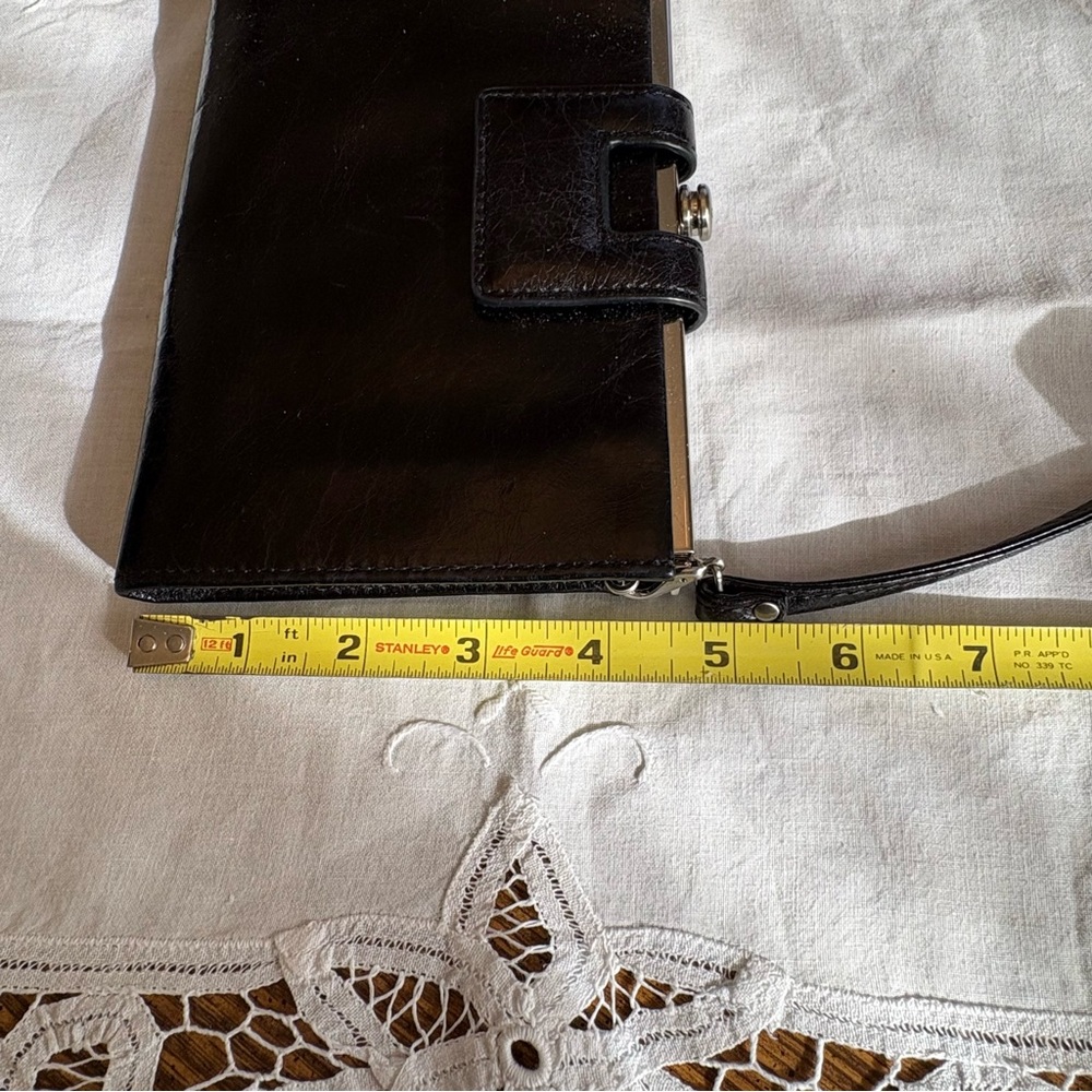 HOBO Black Leather Frame-Top Crossbody Bag - Picture 4 of 15